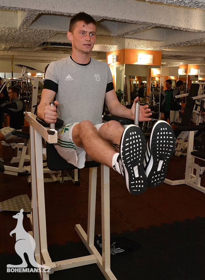 Dopolední trénink v posilovně