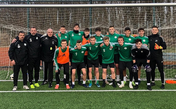 Patrik Le Giang na tréninku s dorostem