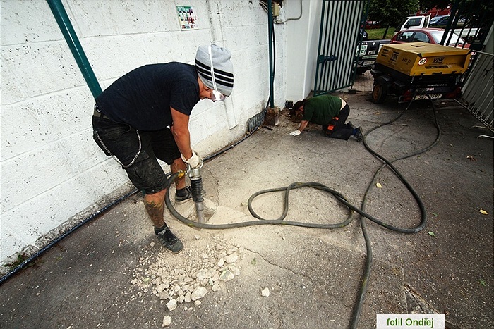 Ďolíček - velká brigáda 9. 6. 2012