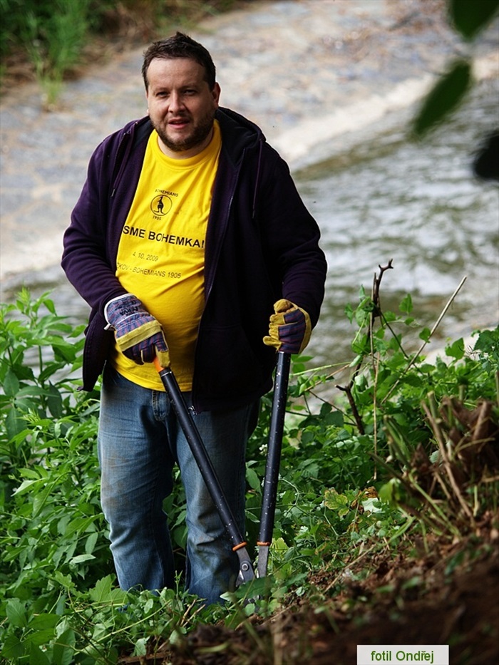 Ďolíček - velká brigáda 9. 6. 2012