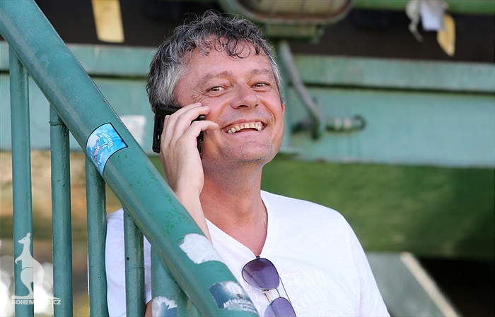 DĚNÍ NA TRIBUNÁCH: Bohemians - Zbrojovka