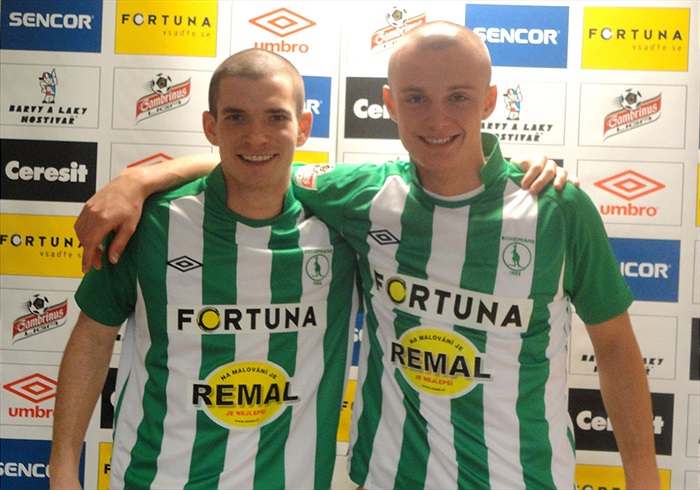 Prodloužení smlouvy s Davidem Bartkem a Martinem Nešporem