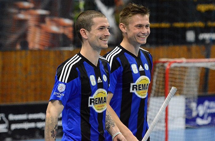 Exhibice Fotbal vs. Florbal 10:10