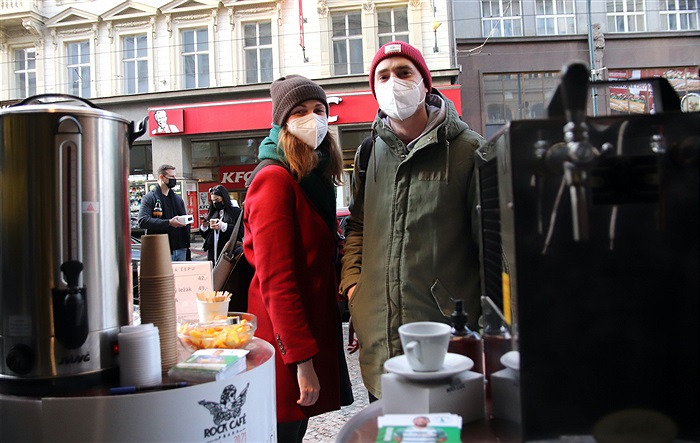 David Bartek a Patrik Le Giang se zúčastnili akce Srdcařské okénko