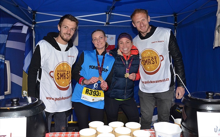 Štafeta 4x5 km a Polívková smršť