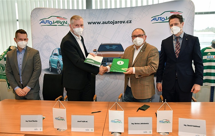 Novým hlavním partnerem je AUTO JAROV.