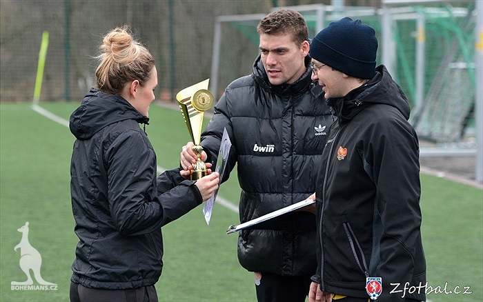 Ženy vyhrály turnaj na Dukle