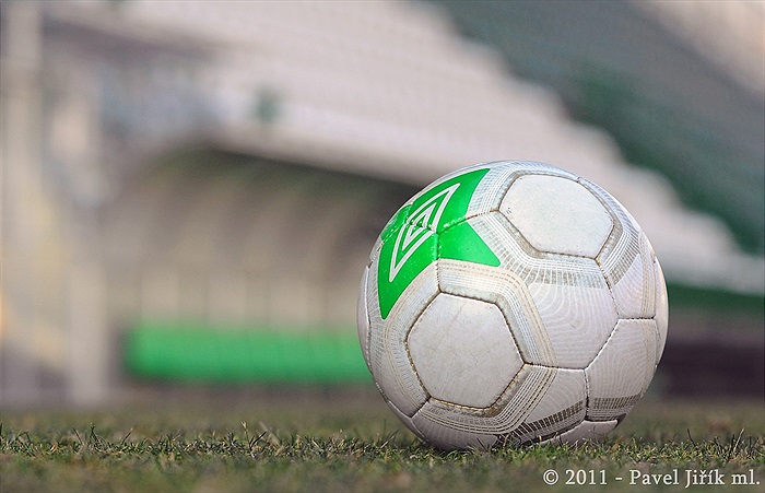 Míč Umbro v Ďolíčku