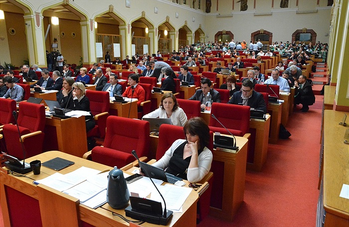 Zastupitelé odhlasovali odkup Ďolíčku! 